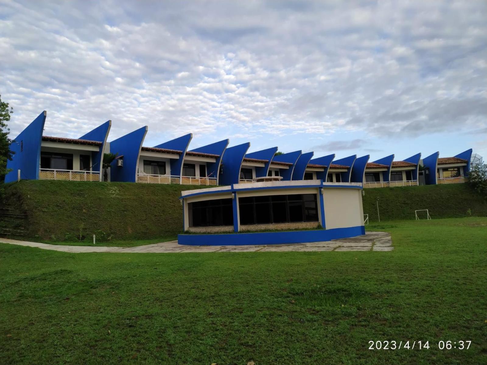 Hotel Pousada Das Falesias Prado Exterior foto